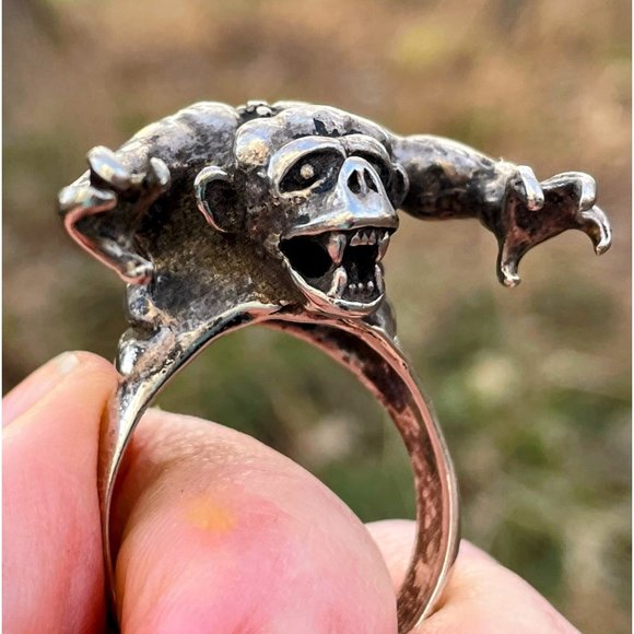 Vintage Mens Silverplate Biker statement ring King Kong Monster Size 13 - Picture 4 of 16